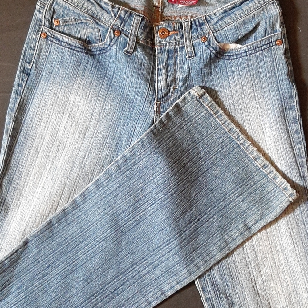 Jeans - Picture 3 of 3